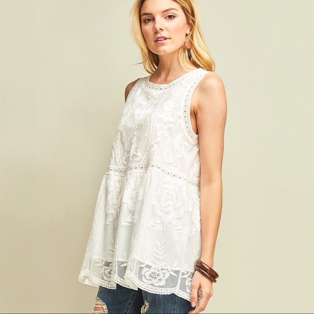 Floral Embroidered Top Lace Eyelet White Blouse - Picture 3 of 6